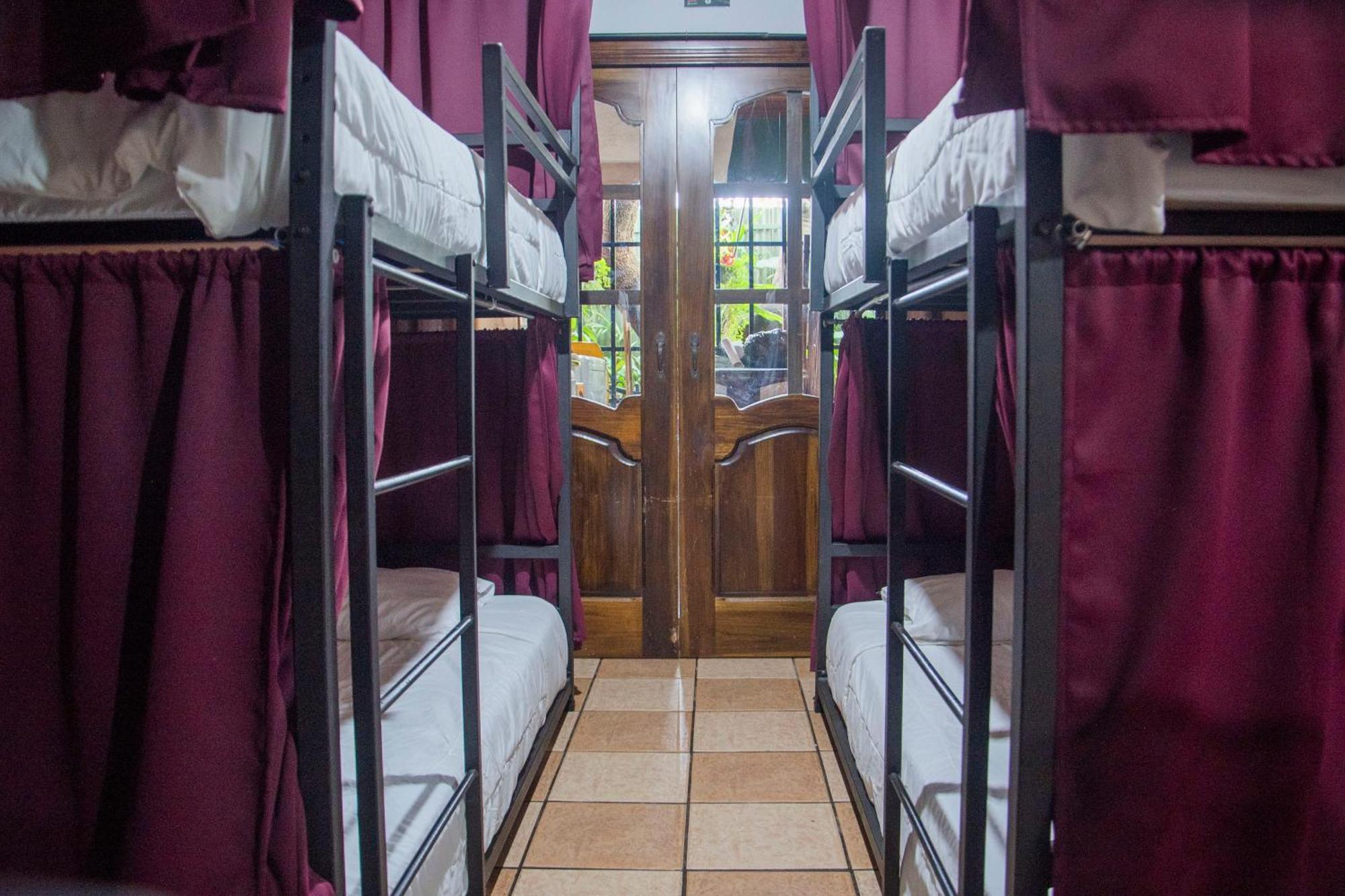 Gardens House, Airport Juan Santamaria, Alajuela, San Jose旅舍 外观 照片