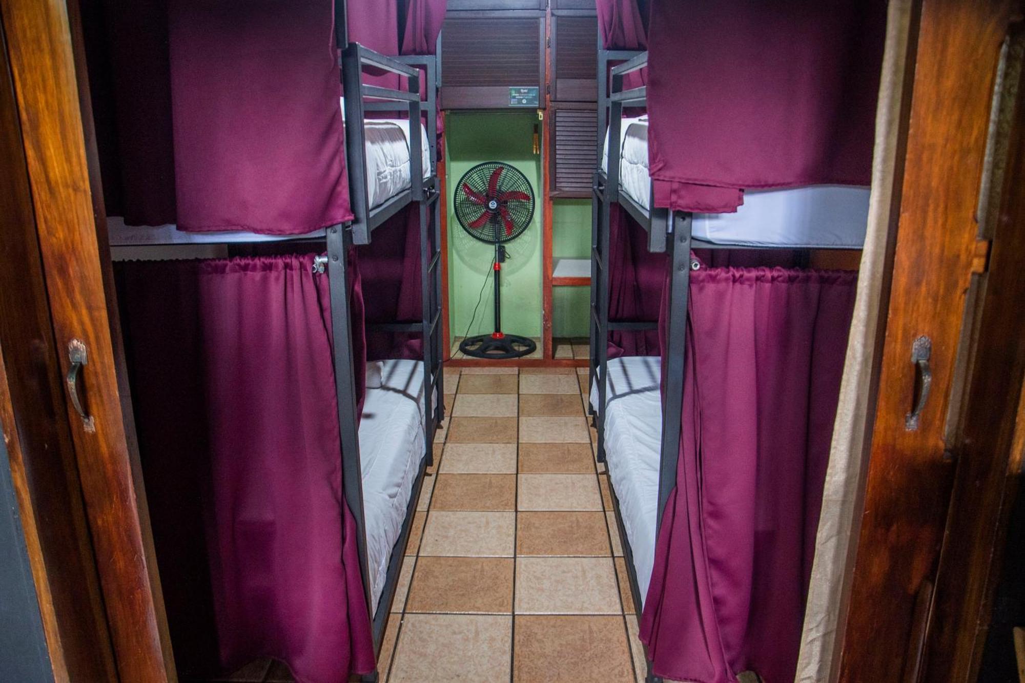 Gardens House, Airport Juan Santamaria, Alajuela, San Jose旅舍 外观 照片