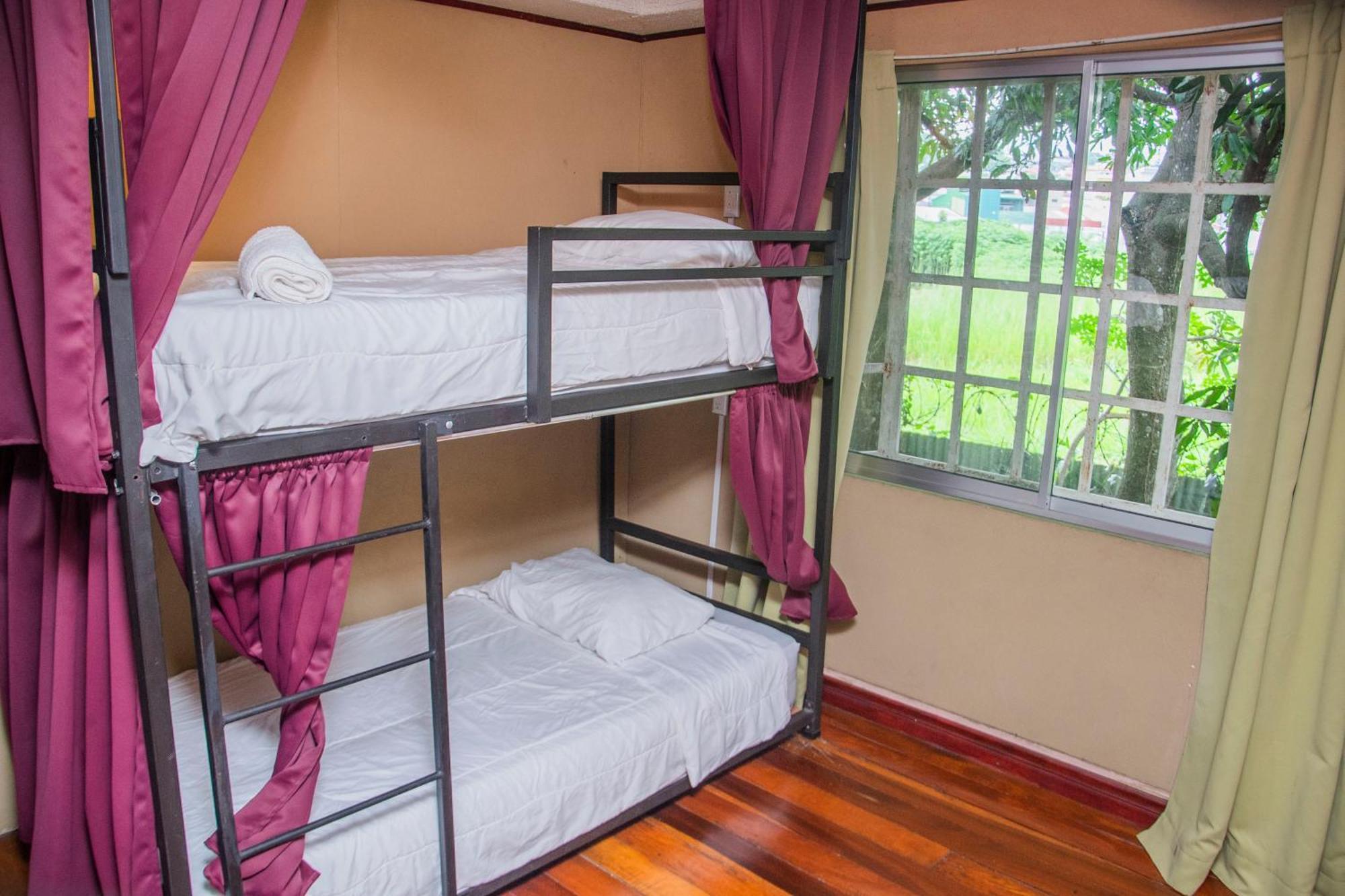 Gardens House, Airport Juan Santamaria, Alajuela, San Jose旅舍 外观 照片