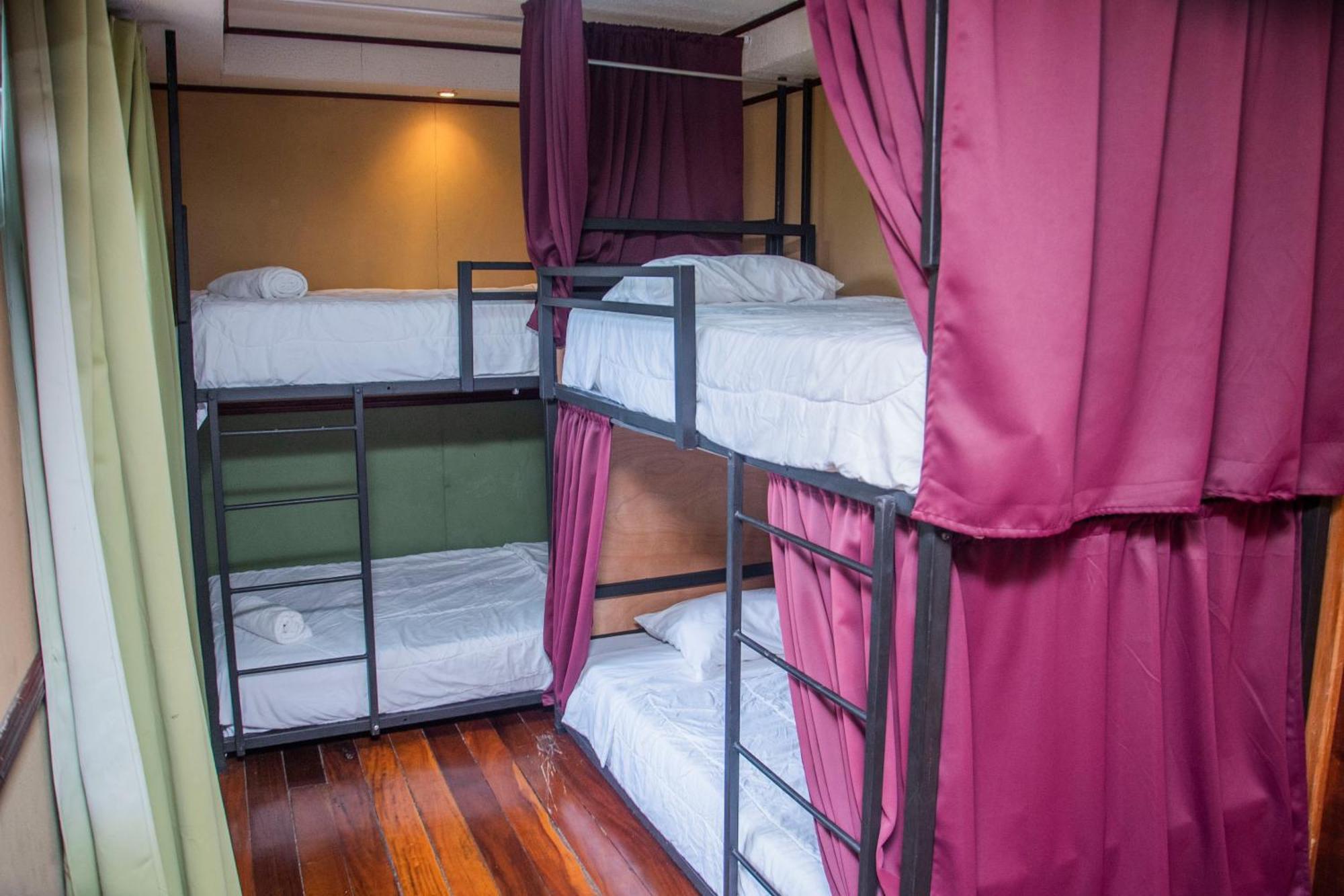Gardens House, Airport Juan Santamaria, Alajuela, San Jose旅舍 外观 照片