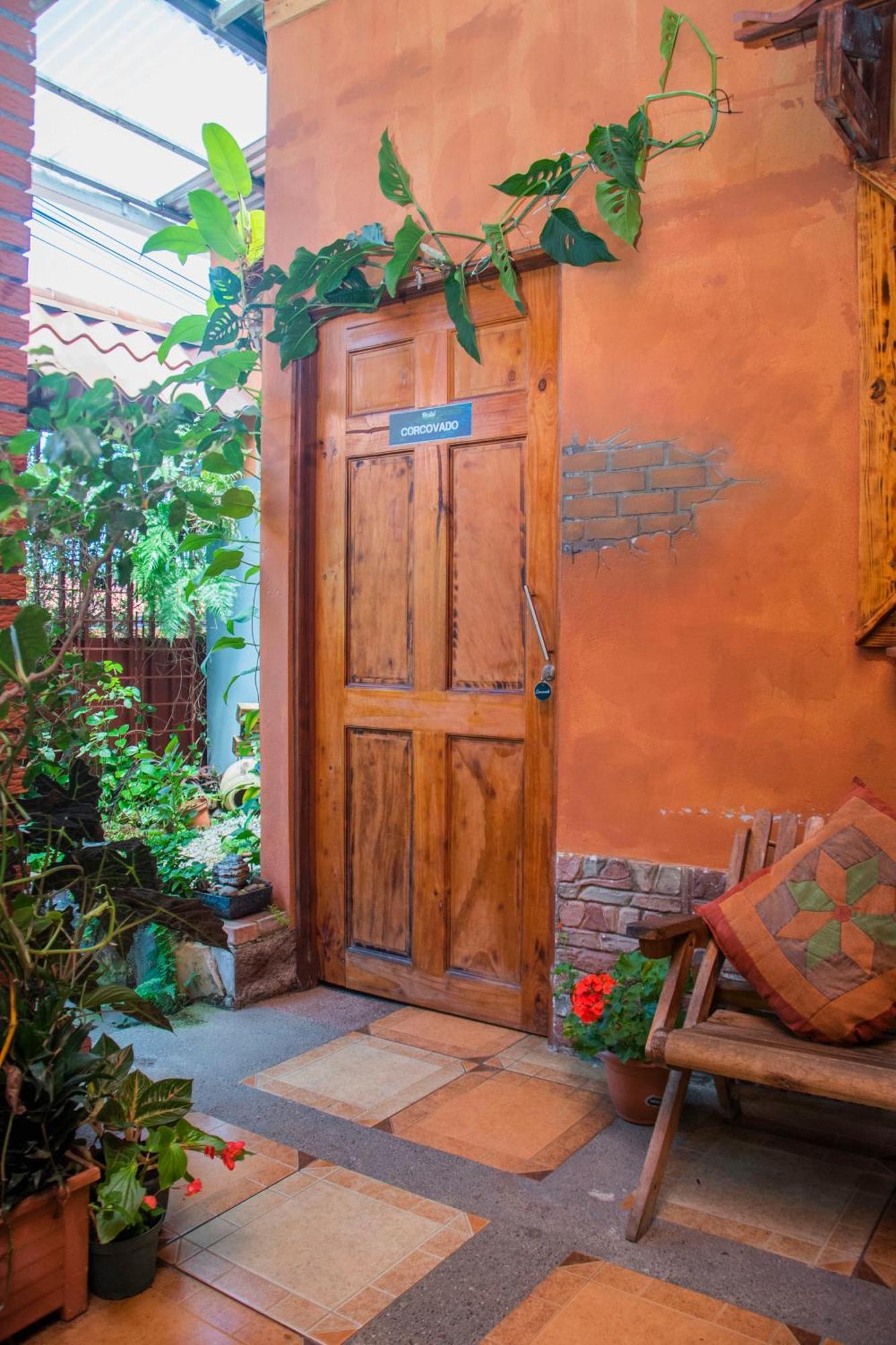 Gardens House, Airport Juan Santamaria, Alajuela, San Jose旅舍 外观 照片